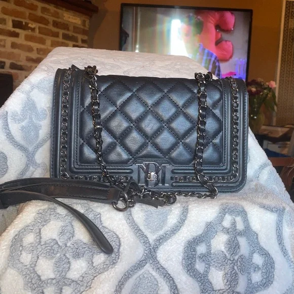 Badgley Mishka Crossbody Purse - Picture 3 of 7